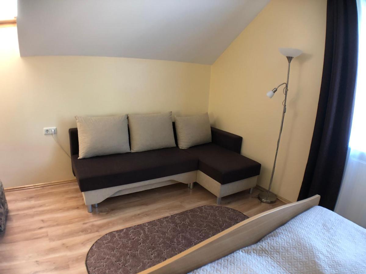 Viktoras Apartments Паланга Екстериор снимка