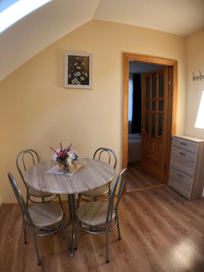 Viktoras Apartments Паланга Екстериор снимка