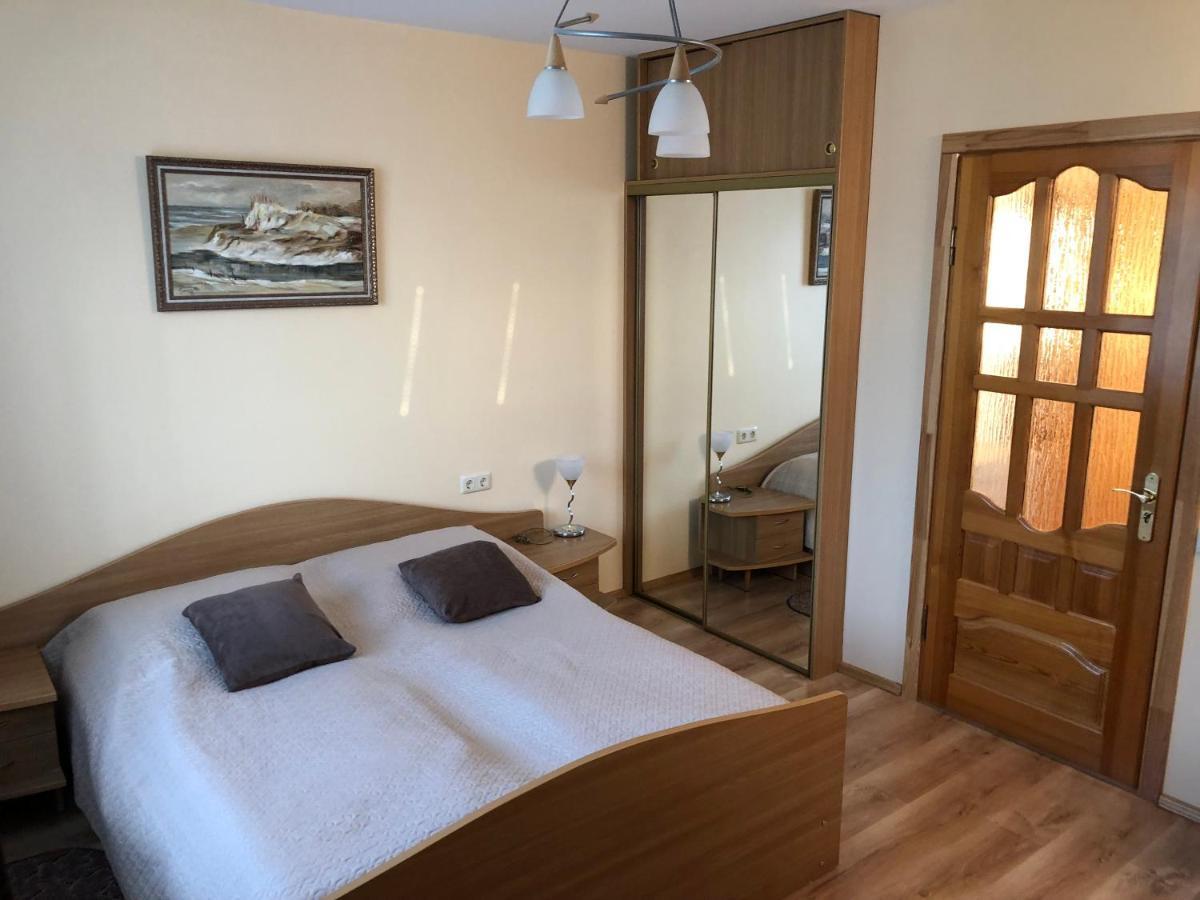Viktoras Apartments Паланга Екстериор снимка