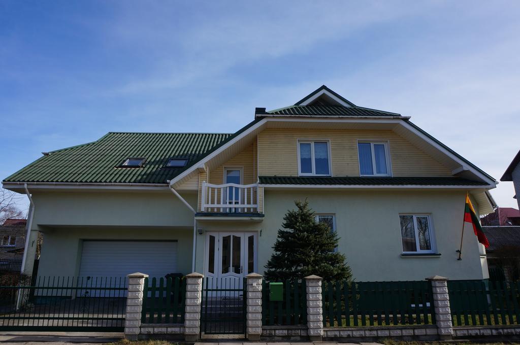 Viktoras Apartments Паланга Стая снимка