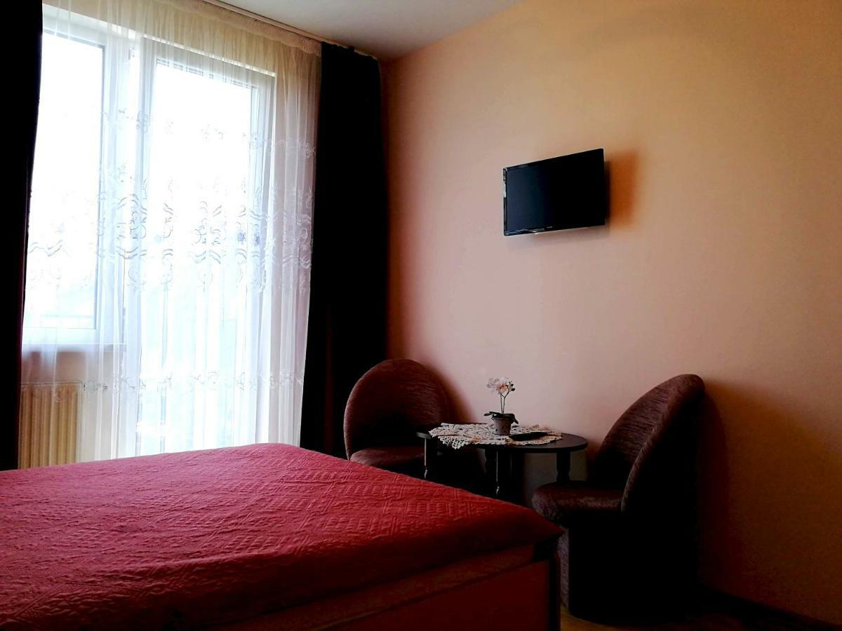 Viktoras Apartments Паланга Екстериор снимка