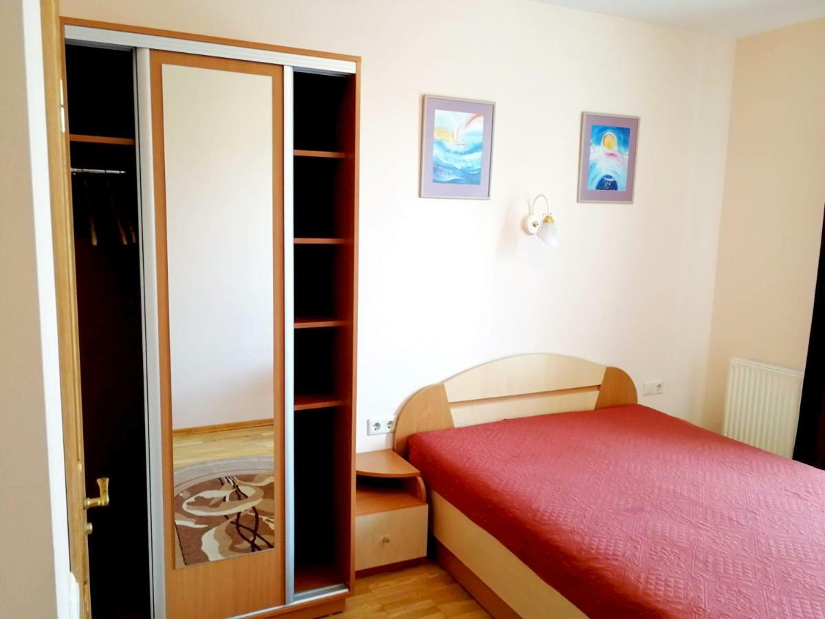 Viktoras Apartments Паланга Екстериор снимка