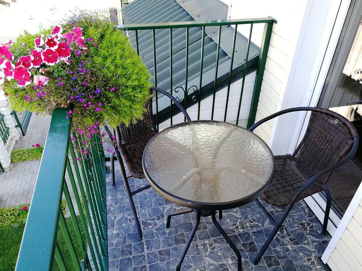 Viktoras Apartments Паланга Екстериор снимка